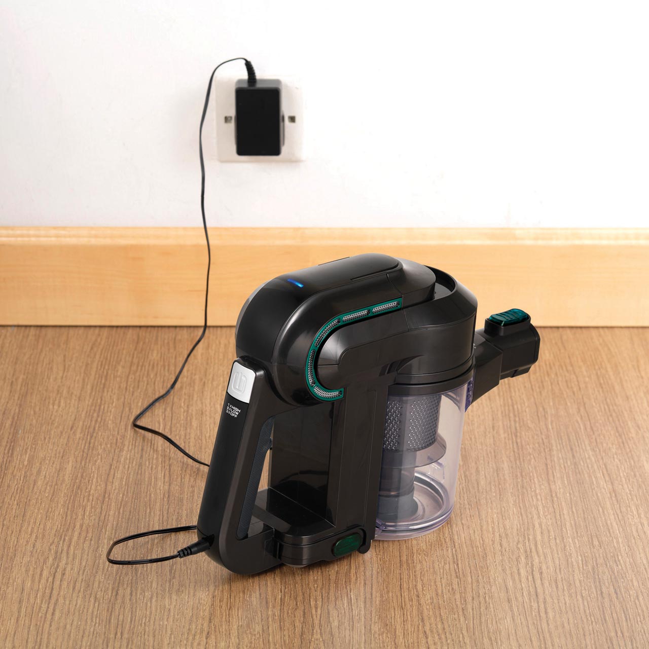 Morphy Richards 731010 Supervac Sleek Cordless Vacuum Cleaner 2 Year