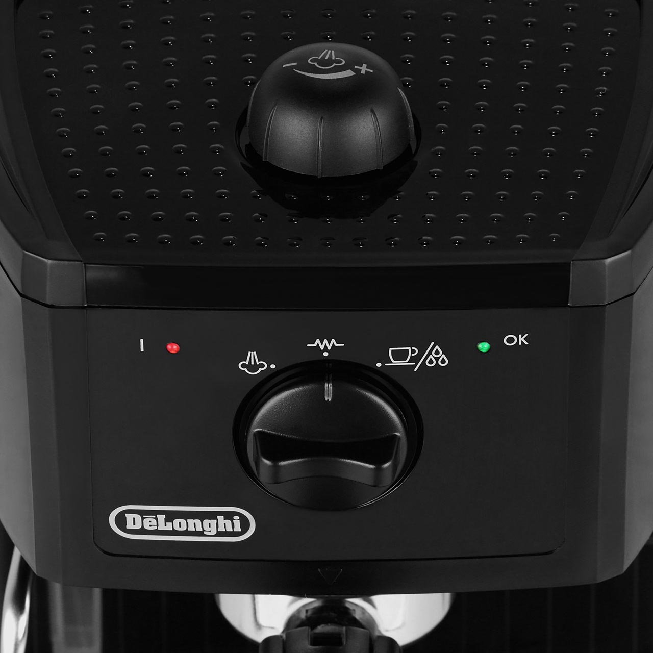 De'Longhi EC146.B Traditional Pump Espresso Coffee Machine 15 bar Black
