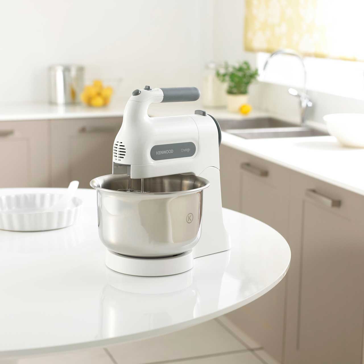 Kenwood HM680 Cheffette Hand Mixer 350 Watt White New from AO