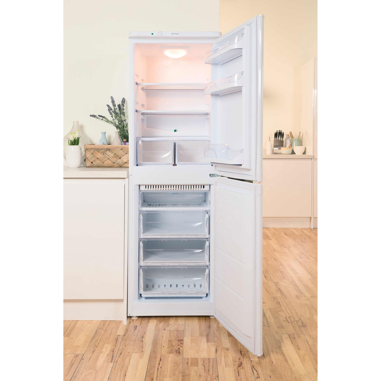 Indesit IBNF5517W A+ 55cm Free Standing Fridge Freezer 50/50 Frost Free