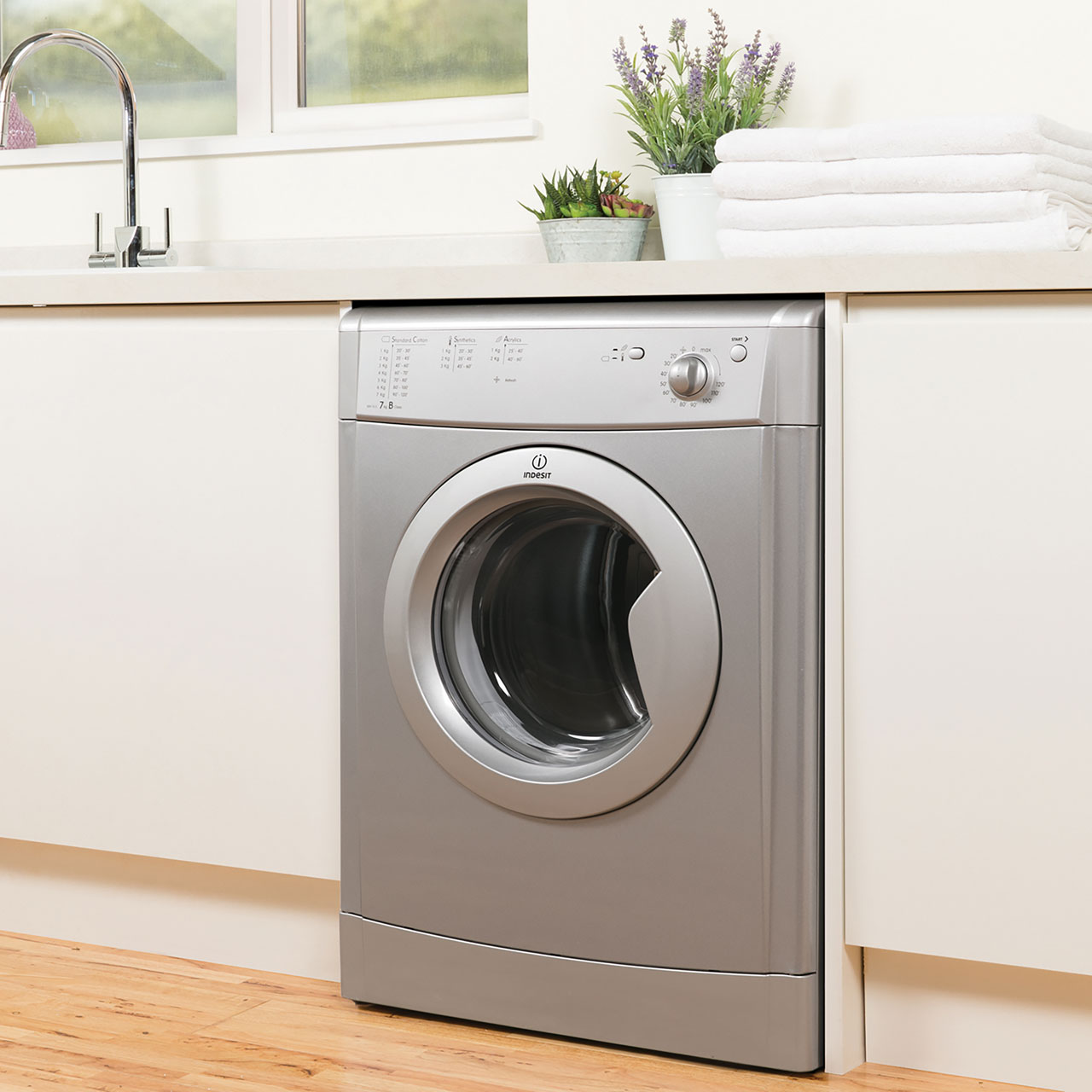 Indesit IDV75S Eco Time B Rated 7Kg Vented Tumble Dryer Silver