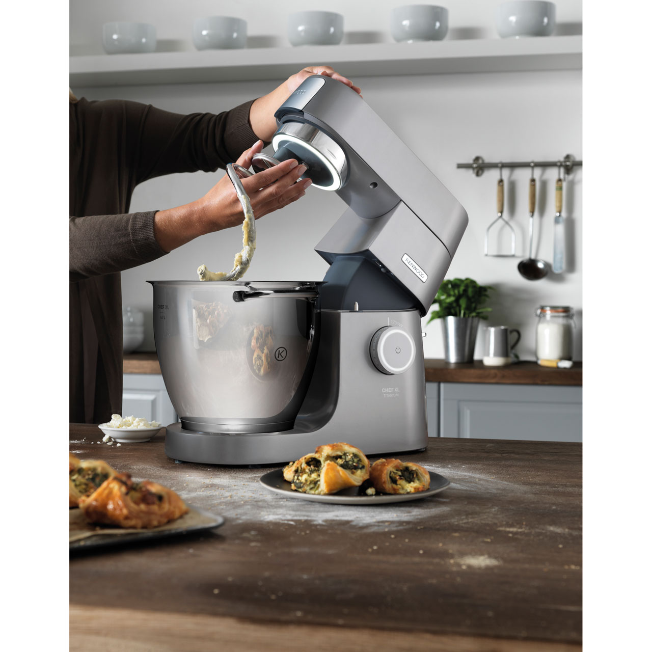 Appliances Kenwood Chef Xl Elite Kvl6300s Test Kjøkkenmaskin