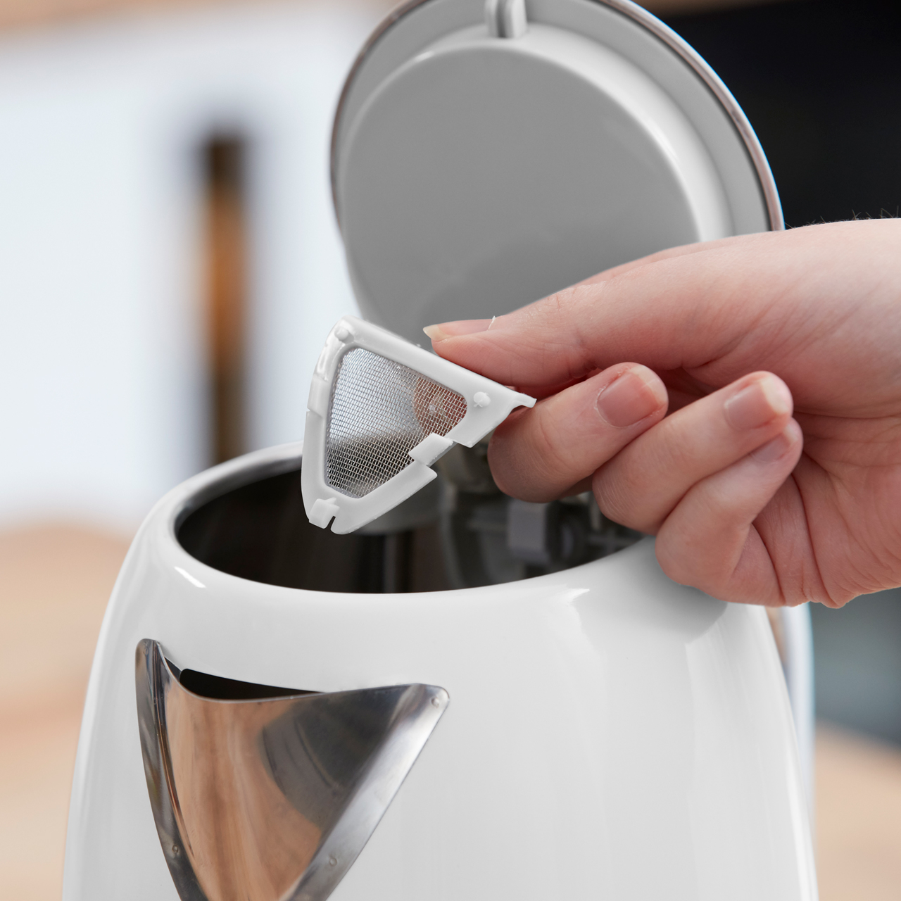 Swan SK34030HON Fearne By Swan Kettle Limescale Filter 3000 Watt Honey