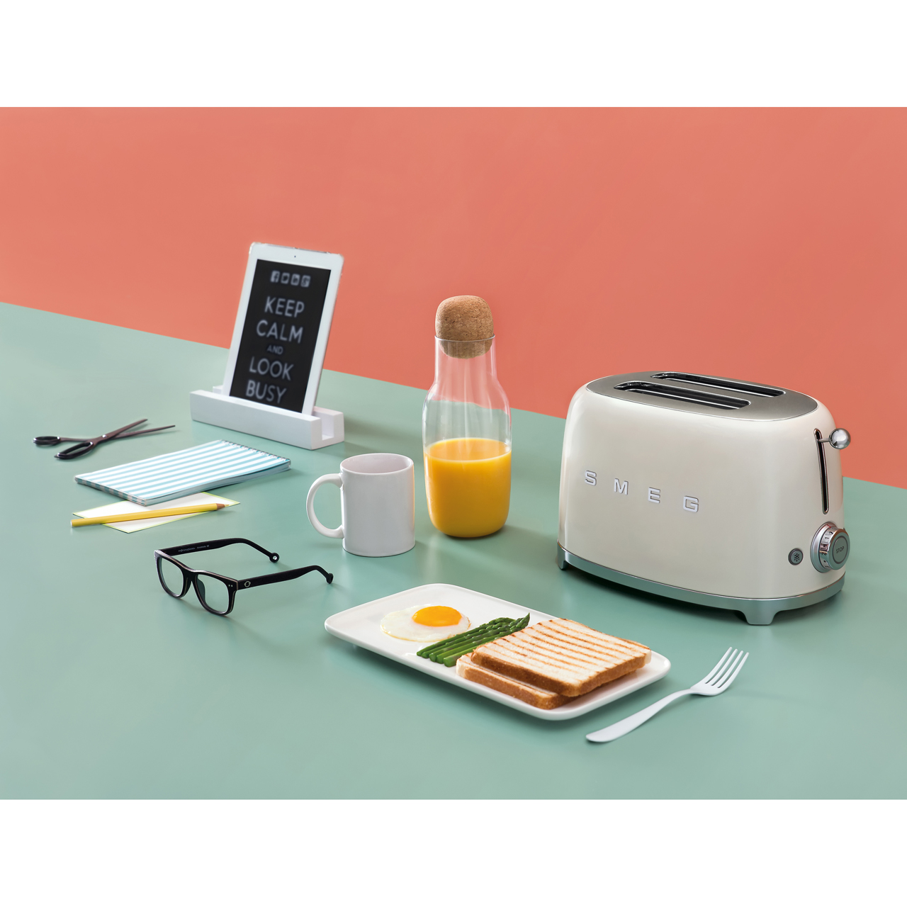 Smeg TSF01SSUK 50/'s Retro 2 Slice Toaster Chrome New from AO