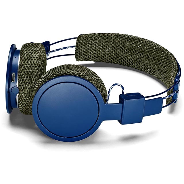 Urbanears hellas как подключить к телефону