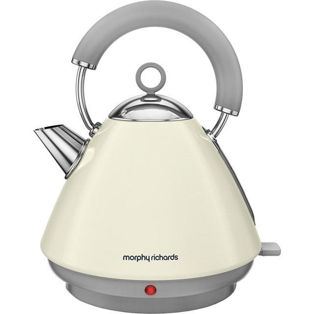 Kettles in Cream ao.com