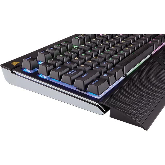 Corsair Strafe RGB MX Silent Wired USB Gaming Keyboard Review
