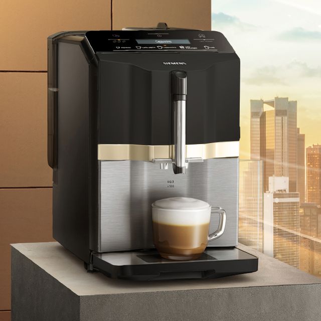 Siemens EQ3 TI305206RW Bean to Cup Coffee Machine - Black / Stainless Steel